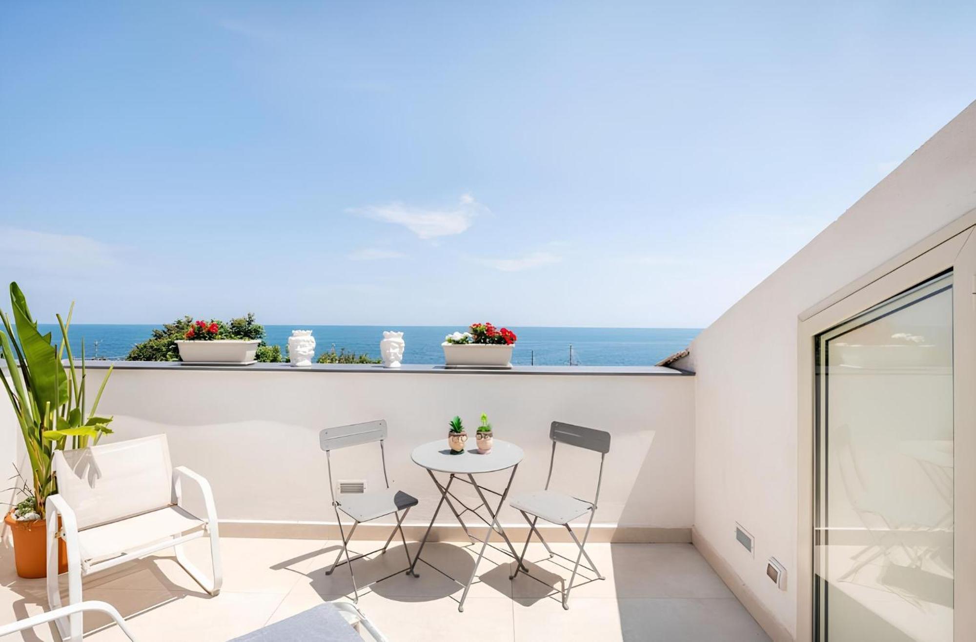 Mare Damuri Con Terrazza Vista Mare Apartment Catania Luaran gambar